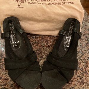 Donald j pliner black shoes